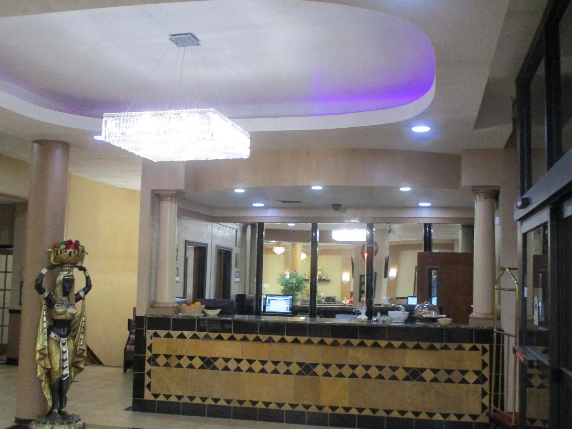 Best Host Inn Plaza 캔자스시티 외부 사진